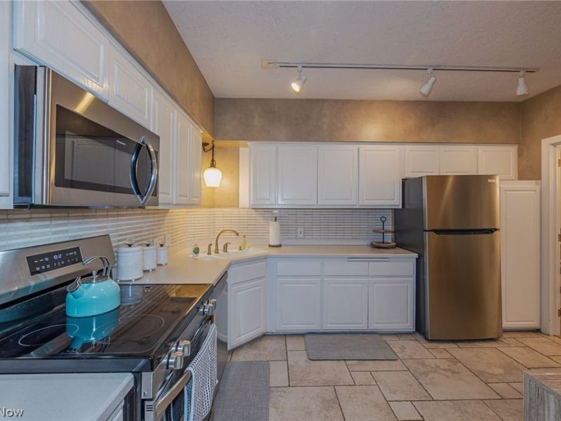 1139 Harwich Court, Rocky River, OH 44116 Photo 19