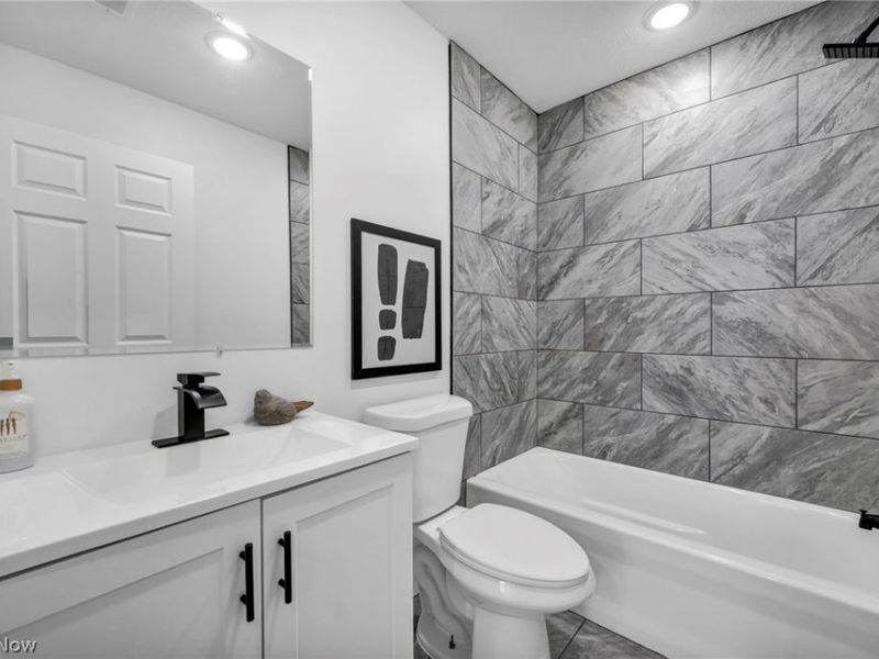 3670 Pennington Road, Shaker Heights, OH 44120 Photo 18