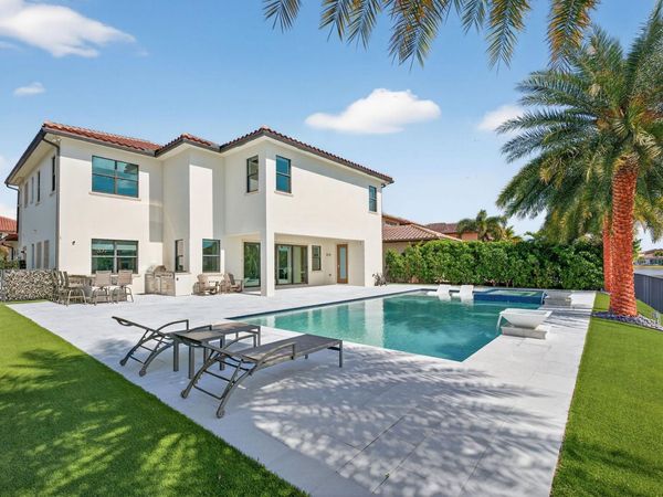 12020 Lake House Ln, Parkland, FL 33076