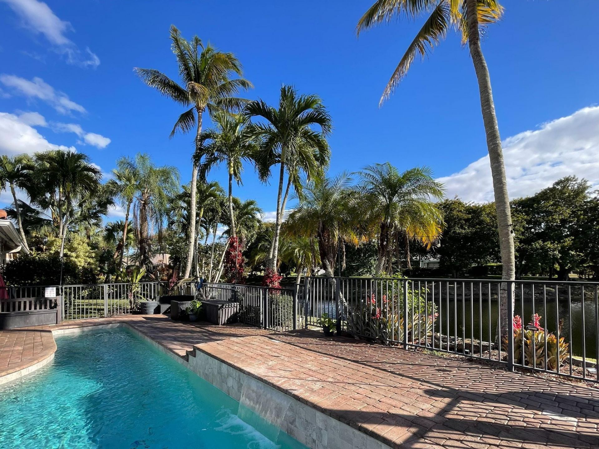8472 NW 52nd Place, Coral Springs, FL 33067 Photo