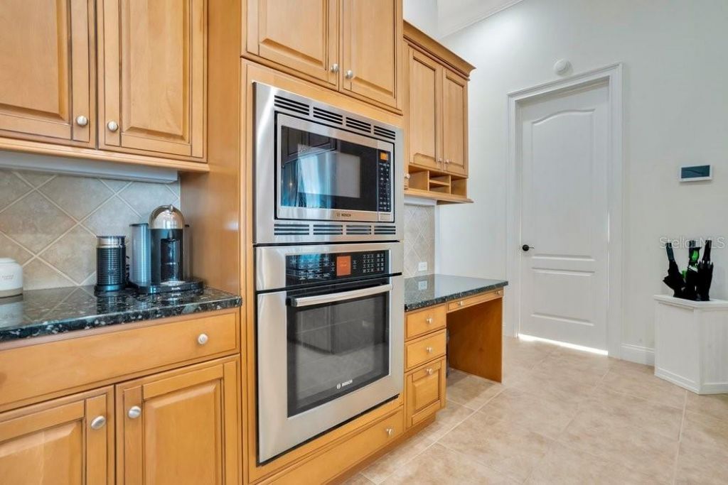 3040 Highlands By The Lake Way, Lakeland, FL 33812 Photo