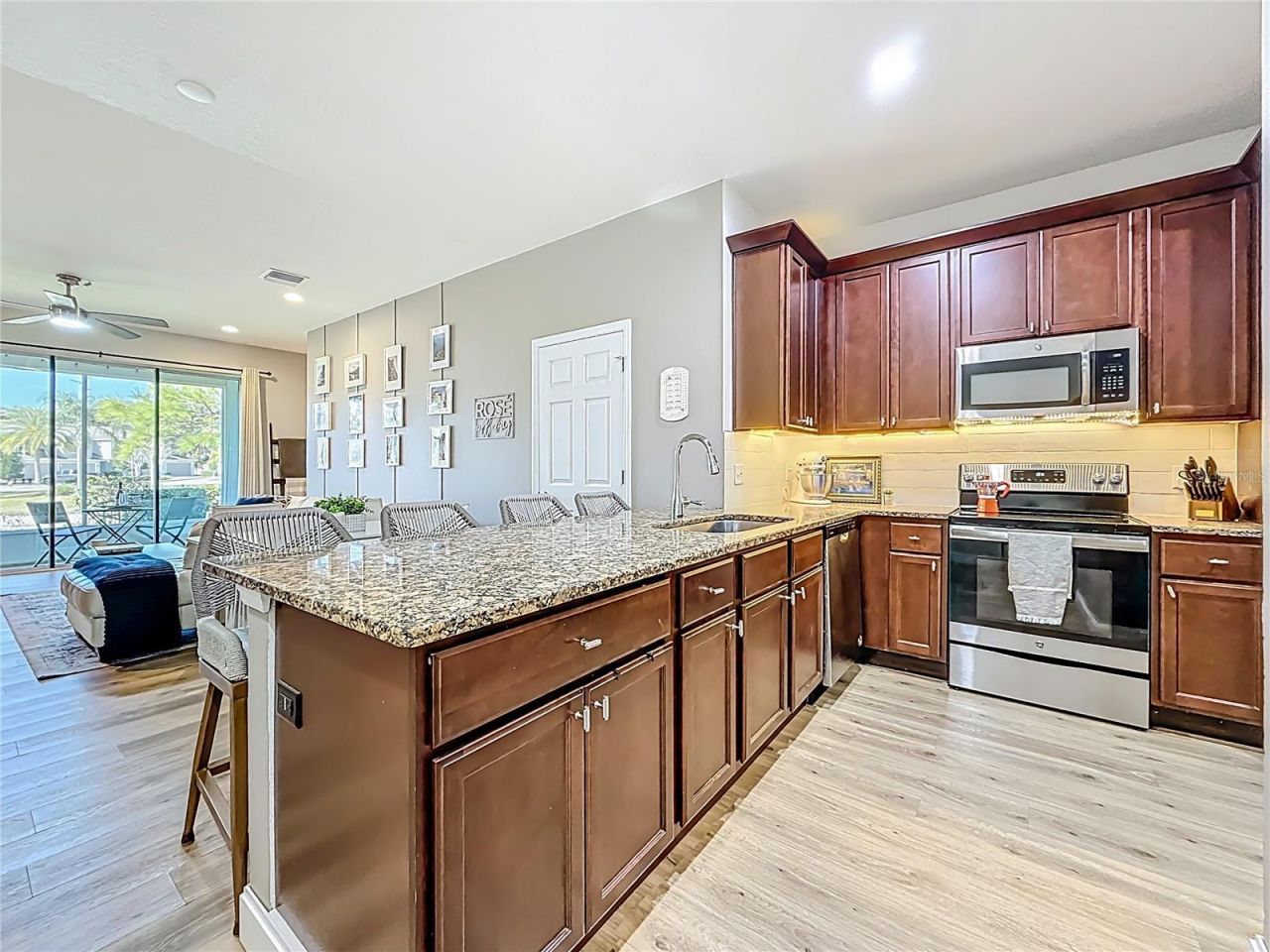 1962 Marlington Way, Clearwater, FL 33763 Photo