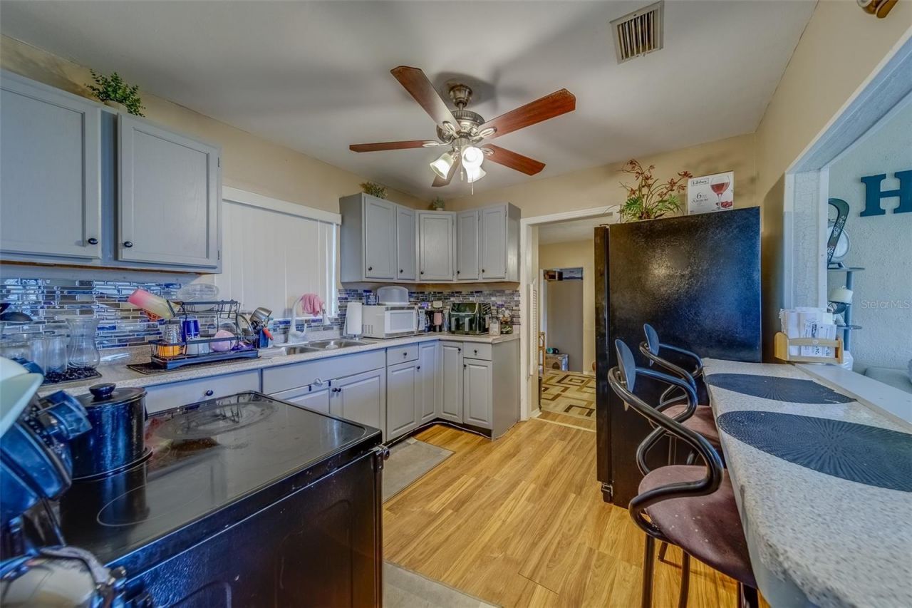 2749 16th Avenue N, Saint Petersburg, FL 33713 Photo
