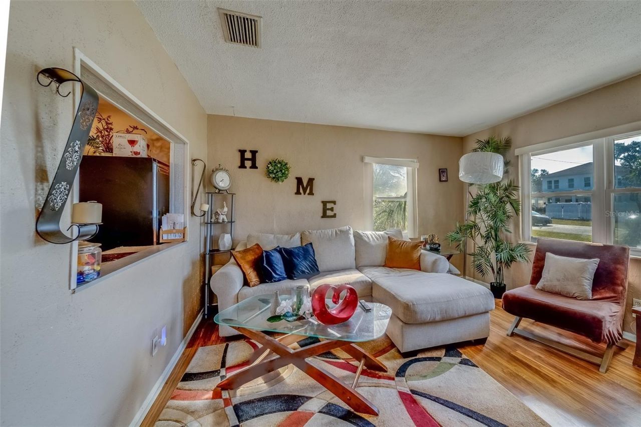 2749 16th Avenue N, Saint Petersburg, FL 33713 Photo