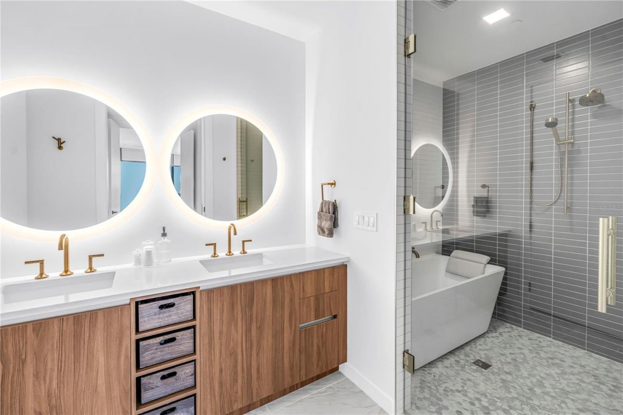 777 3rd Avenue N, Unit 1205, Saint Petersburg, FL 33701 Photo