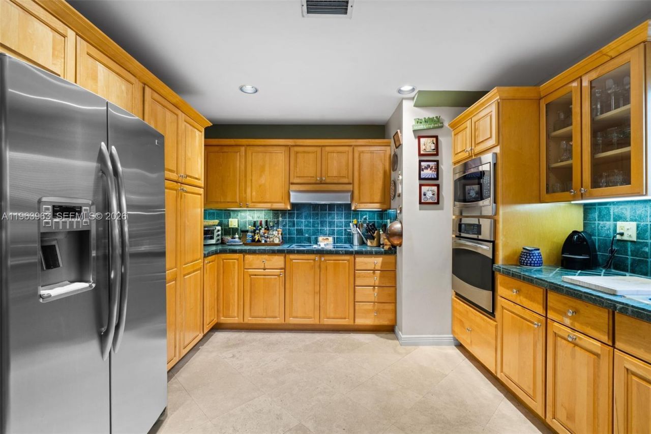 1255 Algardi Ave, Coral Gables, FL 33146 Photo