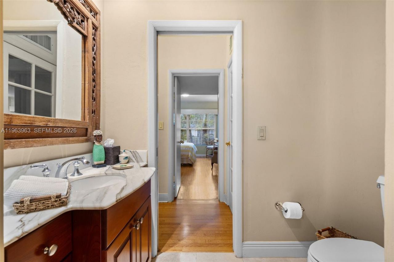 1255 Algardi Ave, Coral Gables, FL 33146 Photo