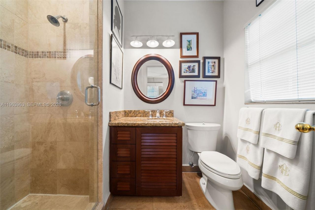 1255 Algardi Ave, Coral Gables, FL 33146 Photo