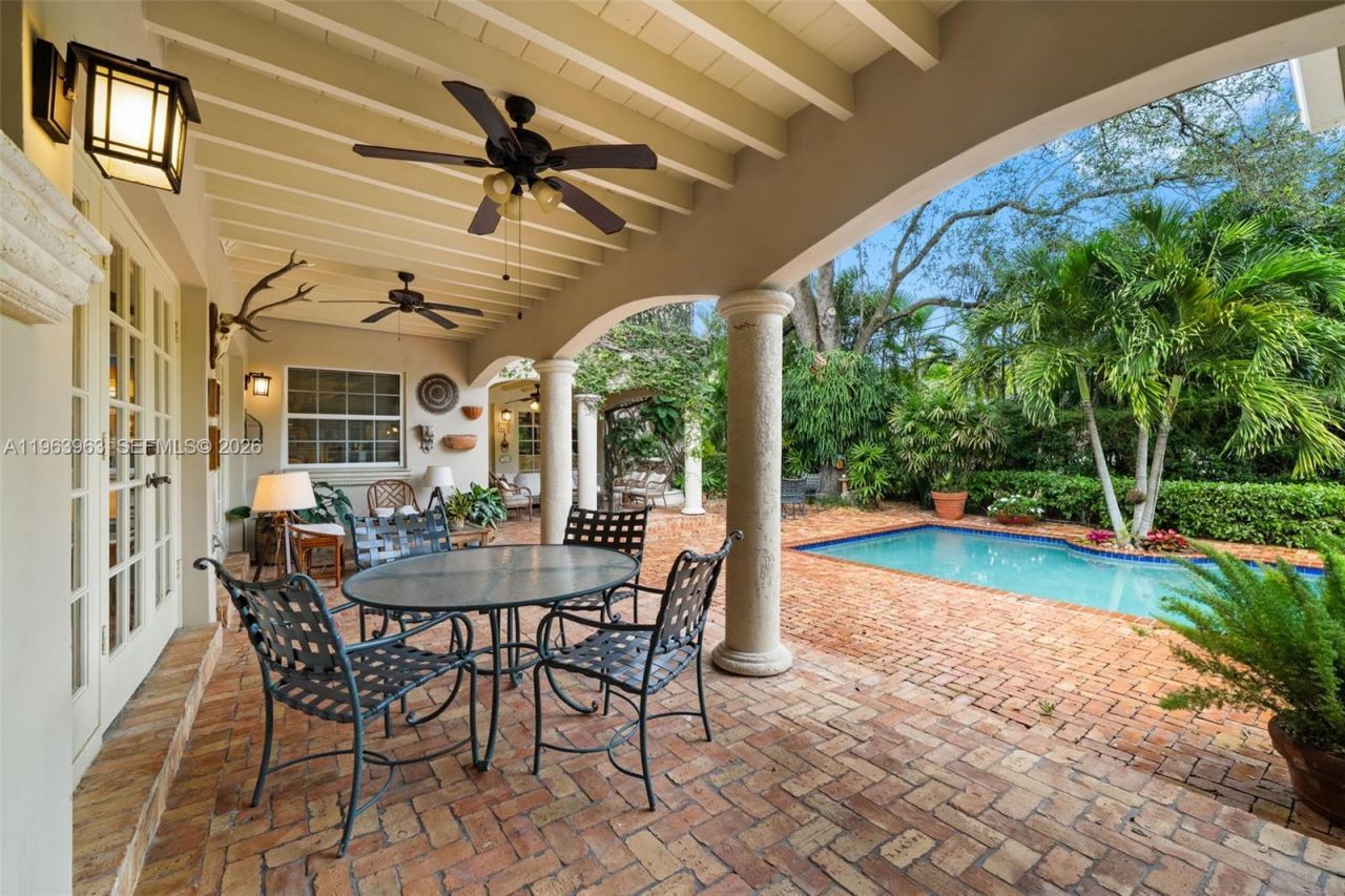 1255 Algardi Ave, Coral Gables, FL 33146 Photo