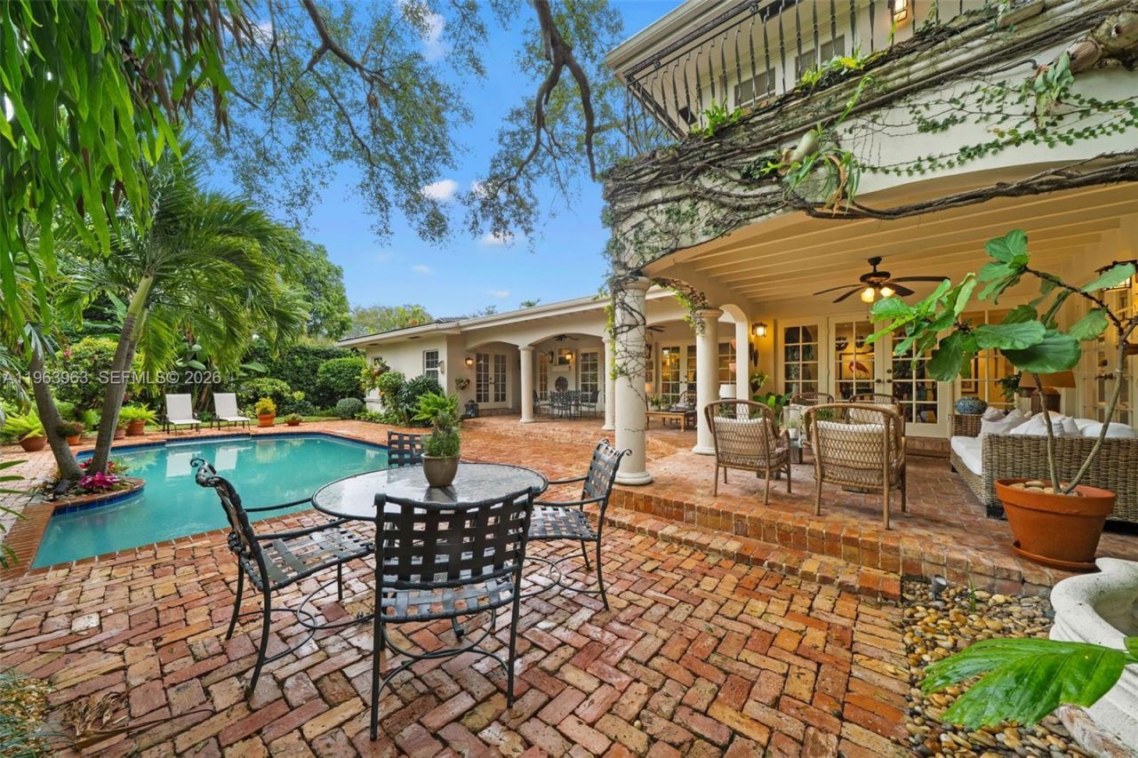 1255 Algardi Ave, Coral Gables, FL 33146 Photo