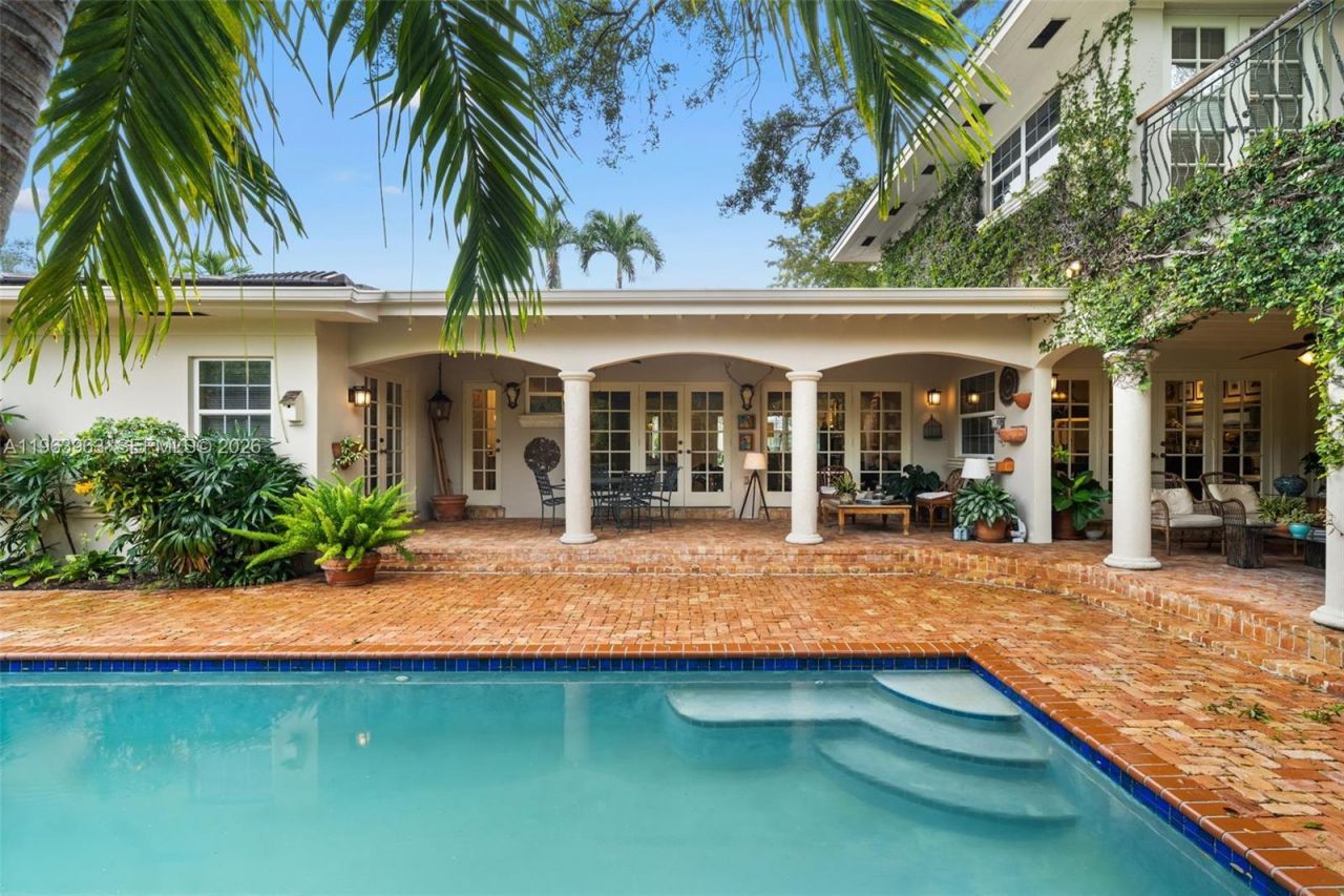 1255 Algardi Ave, Coral Gables, FL 33146 Photo