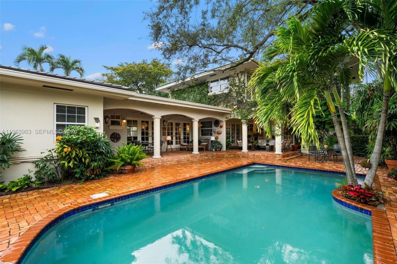 1255 Algardi Ave, Coral Gables, FL 33146 Photo