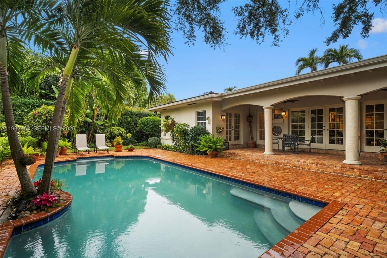 1255 Algardi Ave, Coral Gables, FL 33146 Photo