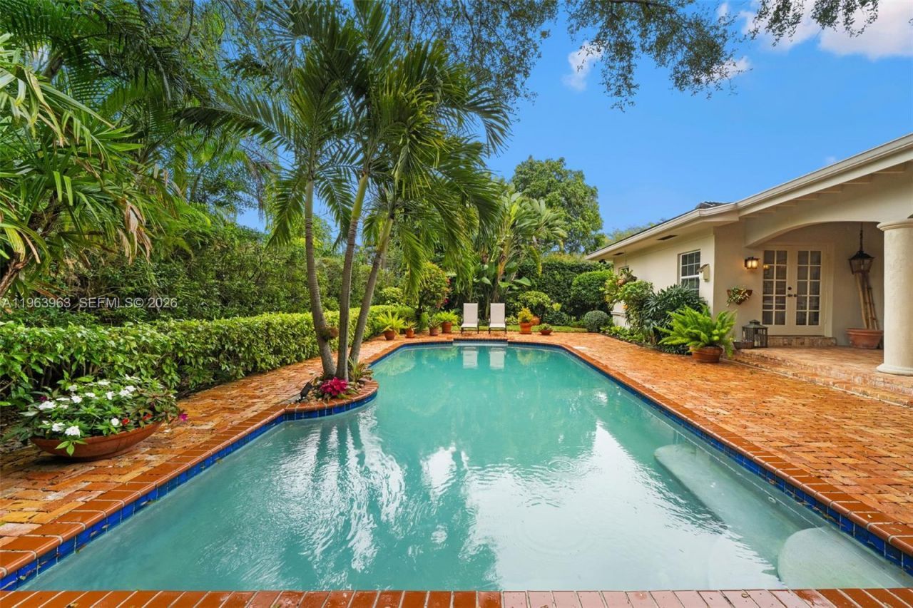1255 Algardi Ave, Coral Gables, FL 33146 Photo