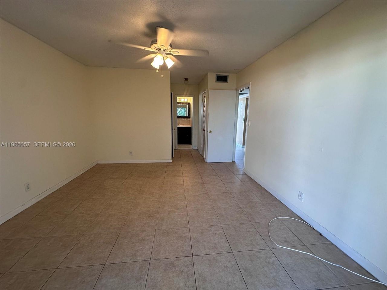 2223 Park Ln, Unit 304, Hollywood, FL 33021 Photo