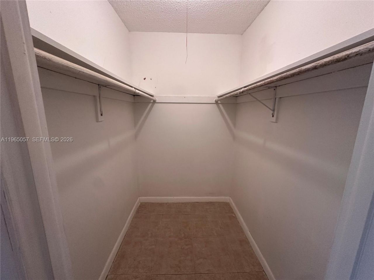 2223 Park Ln, Unit 304, Hollywood, FL 33021 Photo
