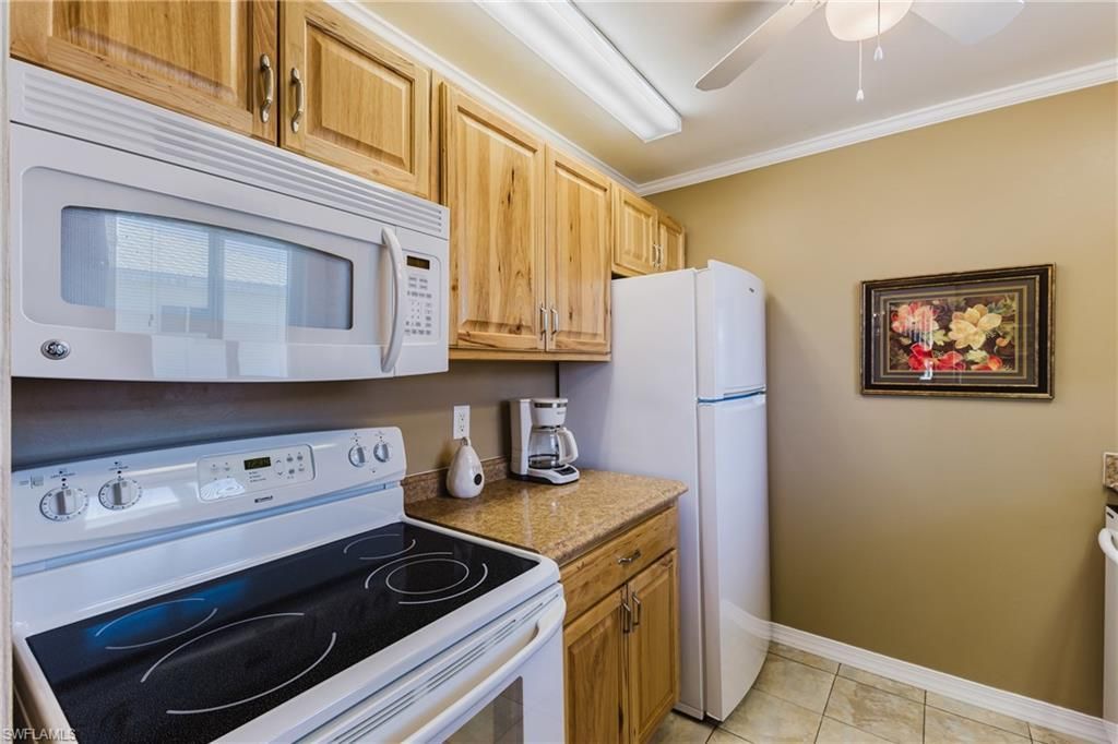 431 Van Buren St, Unit C8, Fort Myers, FL 33916 Photo