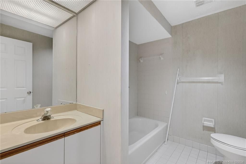 6101 SE Landing Way, Unit 5, Stuart, FL 34997 Photo