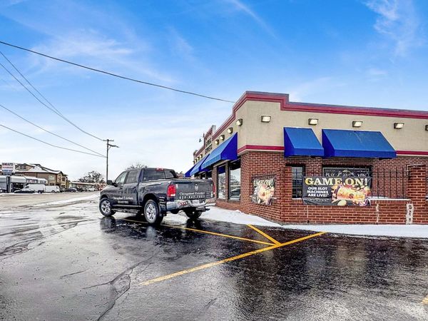 750 N Addison Road, Villa Park, IL 60181