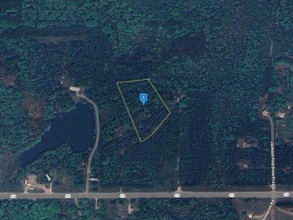 4301 Jackson Creek Road, Kingsley, MI 49649