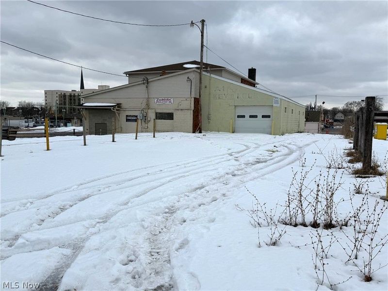 816 Cleveland Avenue NW, Canton, OH 44702 Photo 10