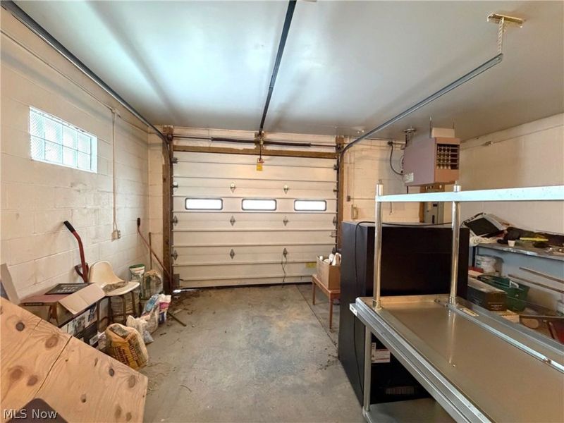 816 Cleveland Avenue NW, Canton, OH 44702 Photo 3