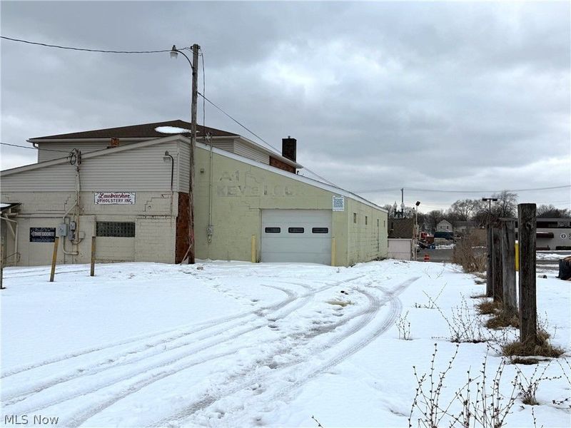 816 Cleveland Avenue NW, Canton, OH 44702 Photo 6