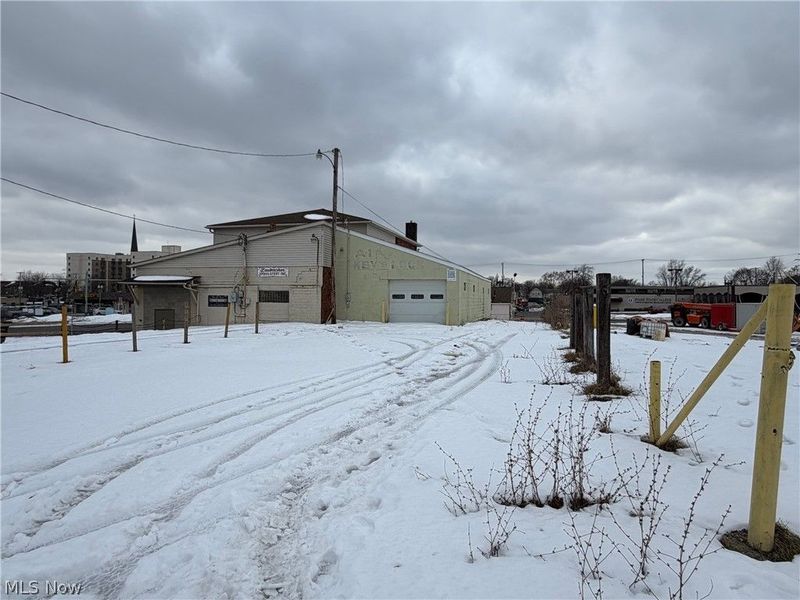 816 Cleveland Avenue NW, Canton, OH 44702 Photo 8