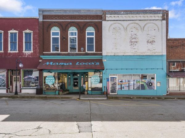 111-115 W Main Street , Ash Grove, MO 65604