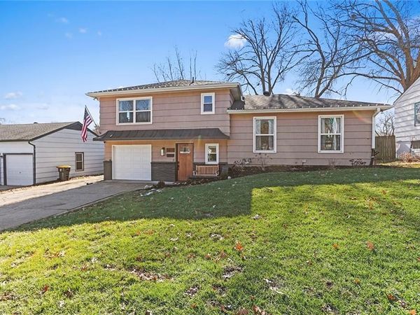 1601 NE 51st Street, Kansas City, MO 64118