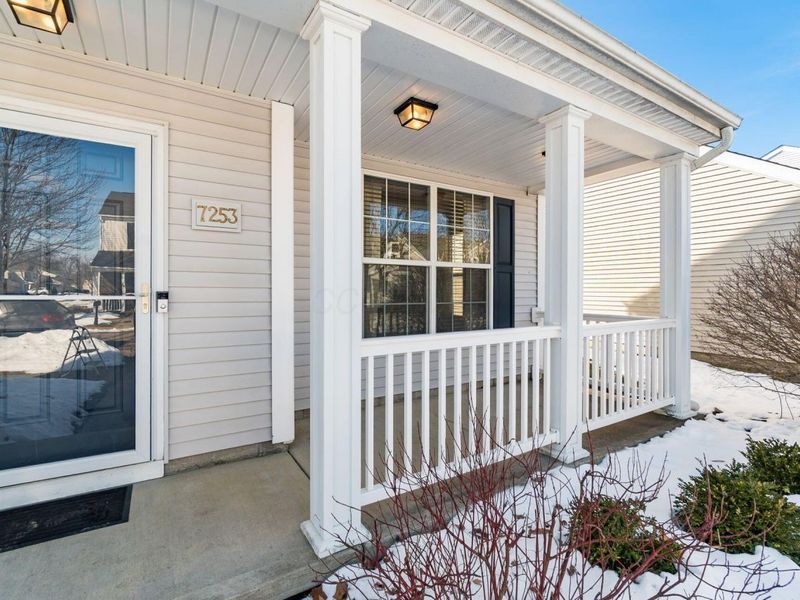 7253 Normanton Drive, New Albany, OH 43054 Photo 3