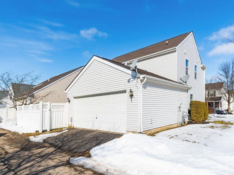 7253 Normanton Drive, New Albany, OH 43054 Photo 32