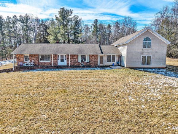 226 Magnolia LN, Callaway, VA 24067