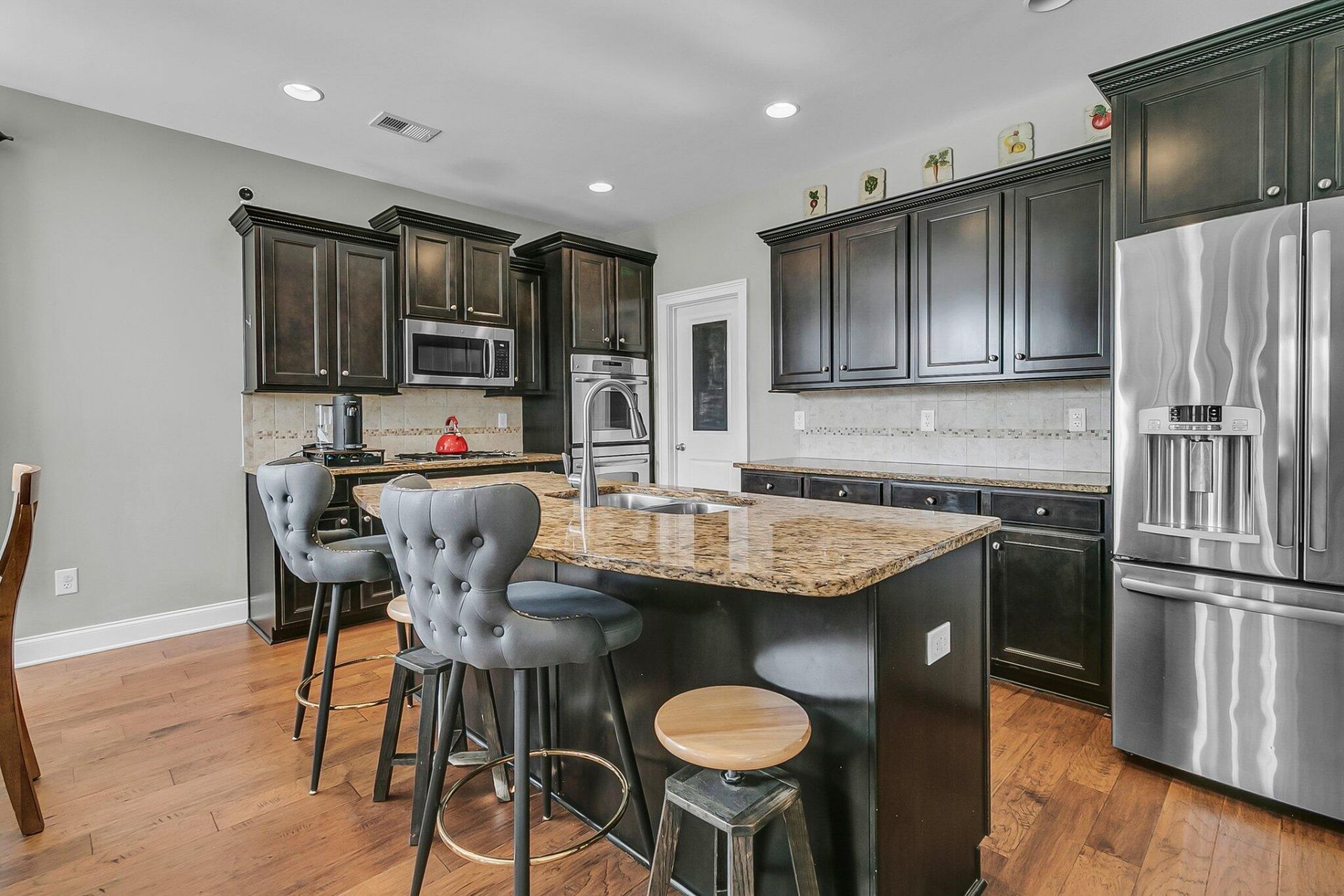 219 Daybreak Boulevard Photo 14