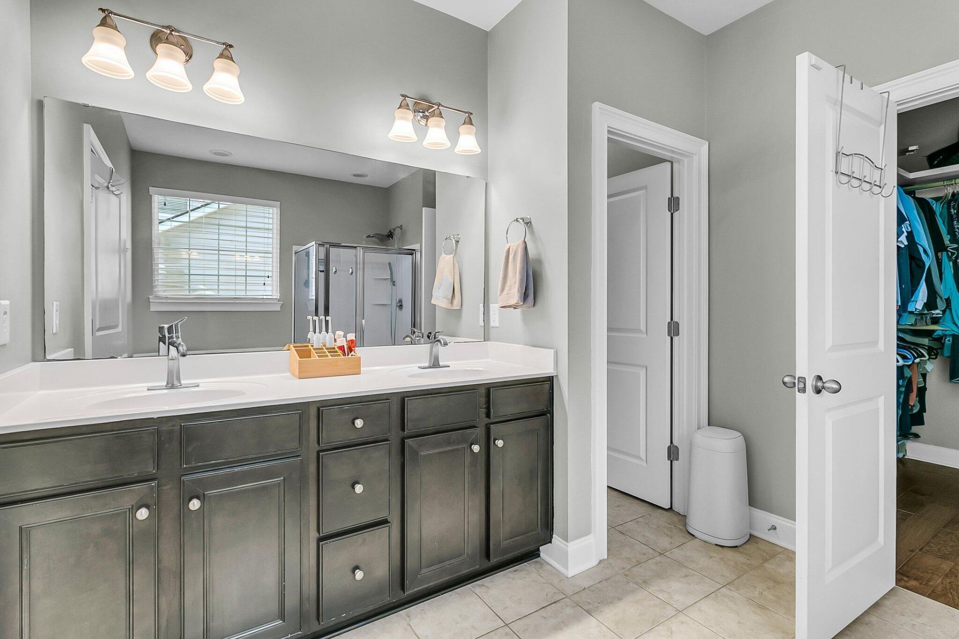 219 Daybreak Boulevard Photo 24