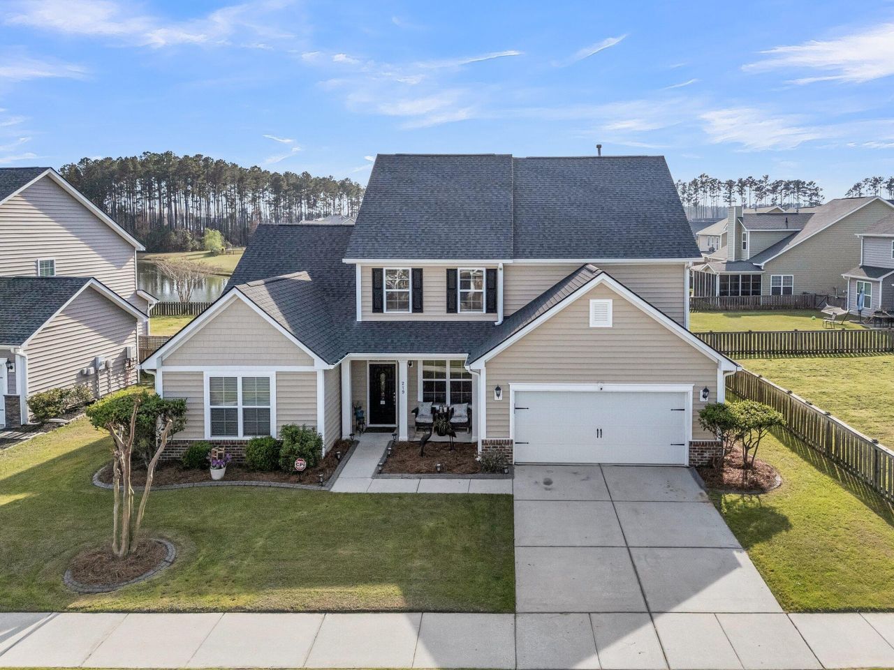 219 Daybreak Boulevard Photo 3