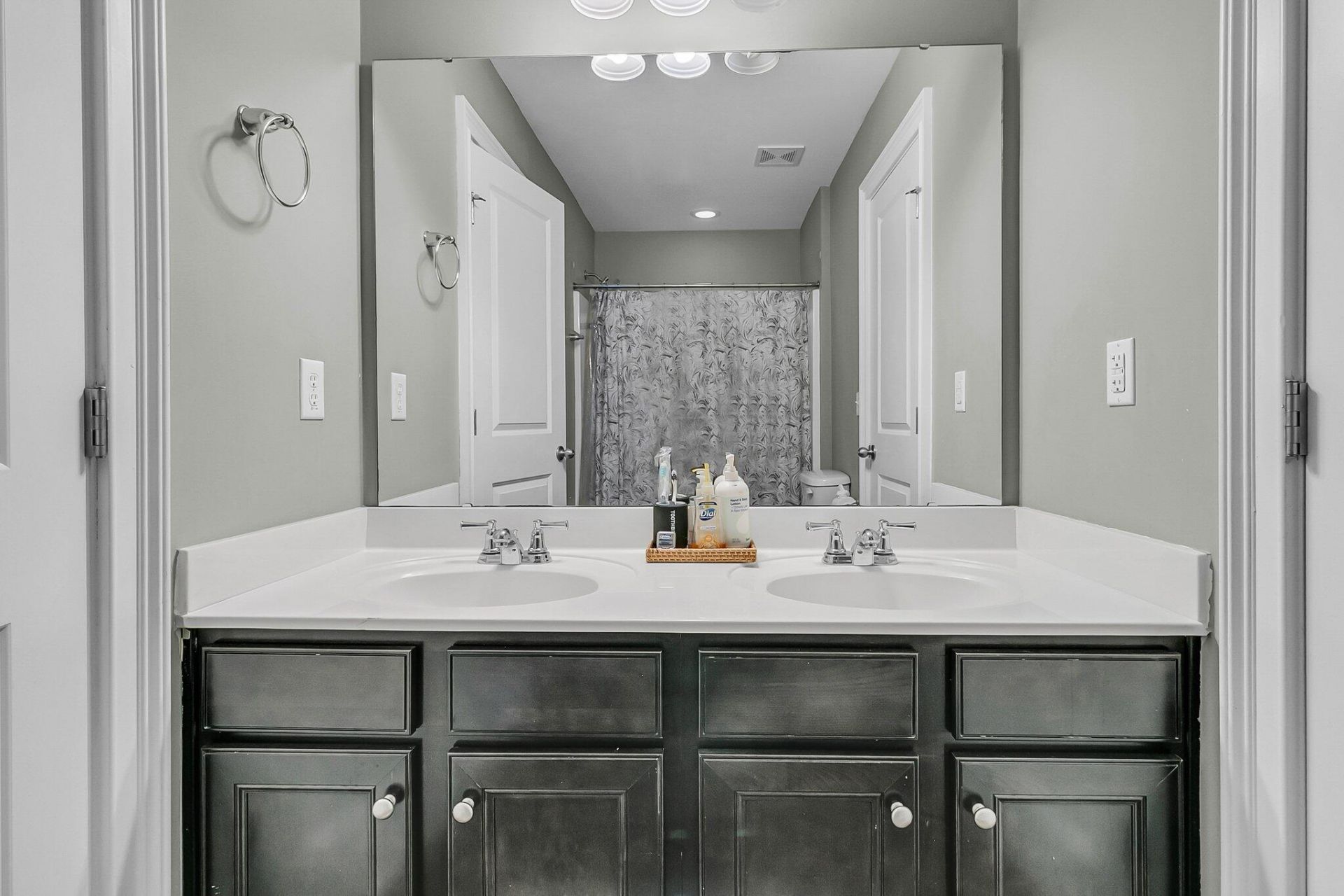 219 Daybreak Boulevard Photo 30