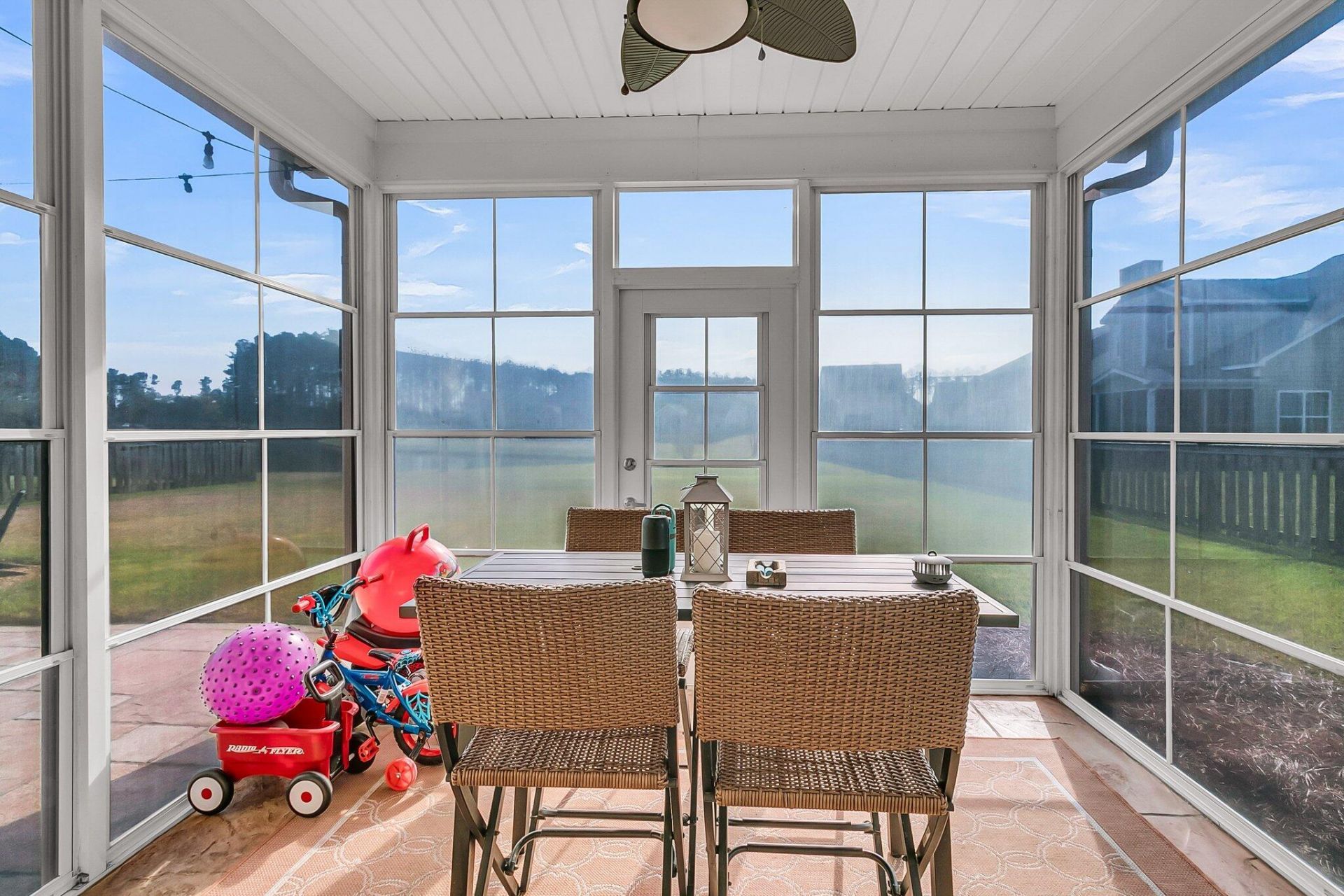 219 Daybreak Boulevard Photo 39