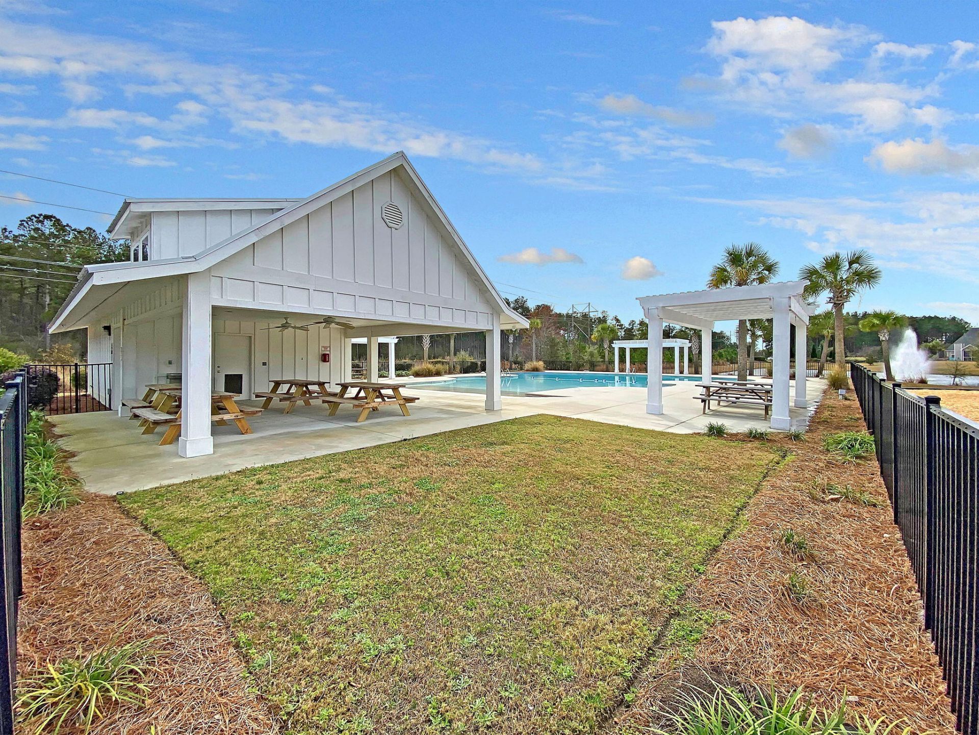 219 Daybreak Boulevard Photo 50