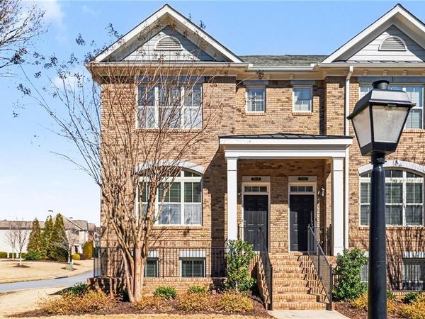 7610 Willoughby Court, Alpharetta, GA 30005