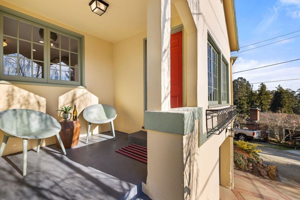 268 268 Capricorn Ave, Oakland, CA 94611 Main Photo