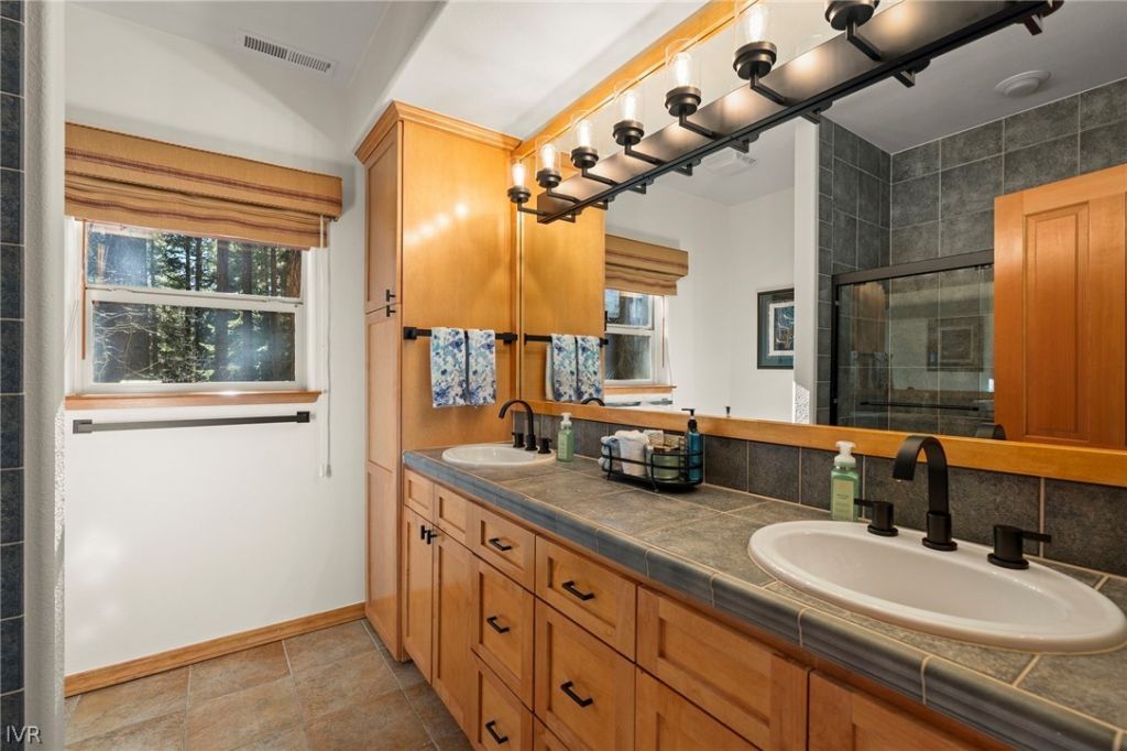 857 Lake Country Drive, Unit 14, Incline Village, NV 89451 Photo