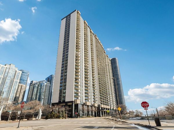 400 E Randolph Street, Unit 3719-20, Chicago, IL 60601