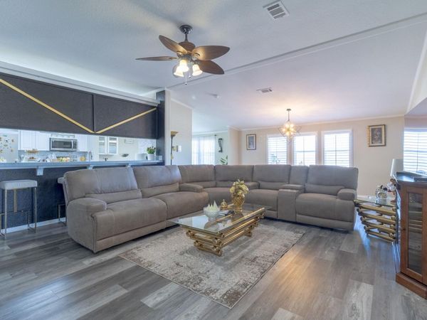 546 Texas Oak DR, Cedar Creek, TX 78612