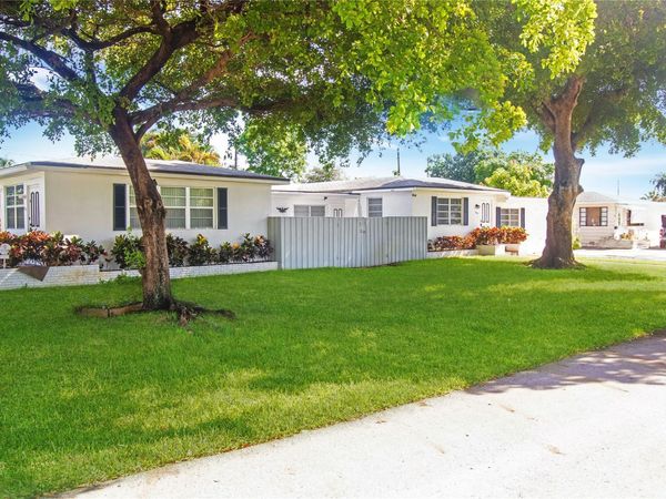 1625 Cleveland St, Hollywood, FL 33020