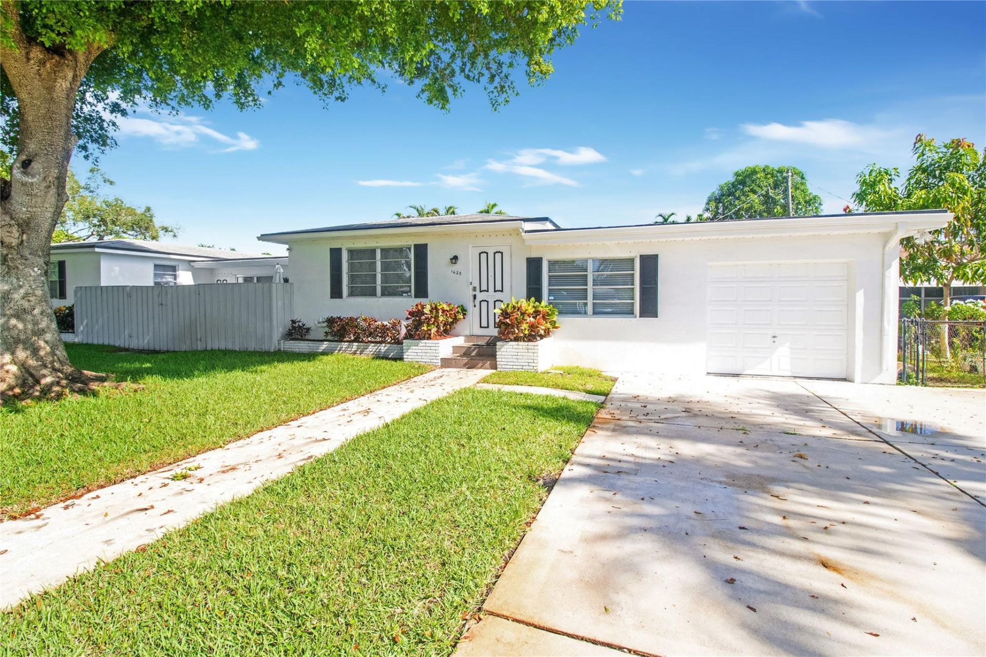 1625 Cleveland St, Hollywood, FL 33020 Photo