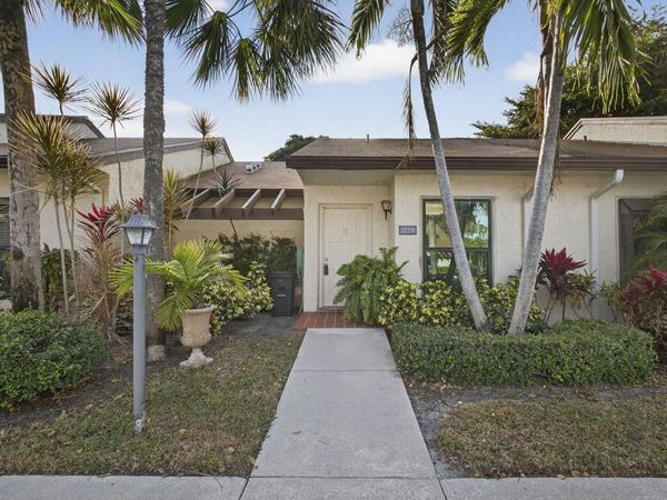 3593 Crab Apple Trail, Unit B, Lake Worth, FL 33467