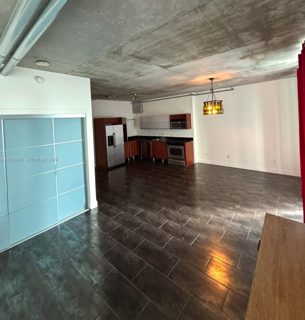 690 SW 1st Ct, Unit 1226, Miami, FL 33130 Photo