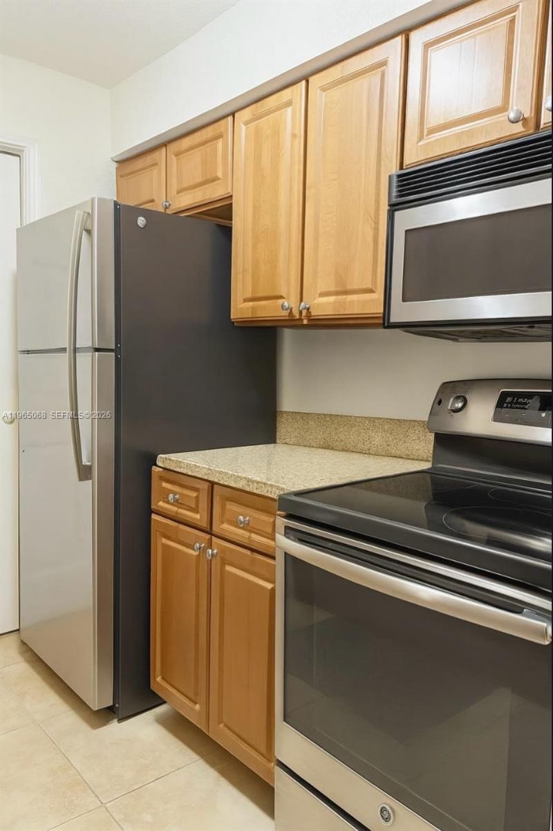 949 Riverside Drive, Unit 417, Coral Springs, FL 33071 Photo