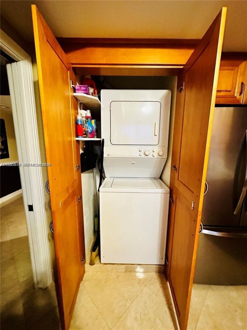 1501 S Ocean Dr, Unit 406, Hollywood, FL 33019 Photo